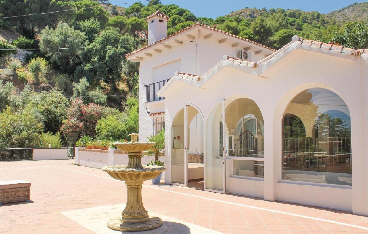 Nice Home In Ojen, Marbella With House Sea View エクステリア 写真
