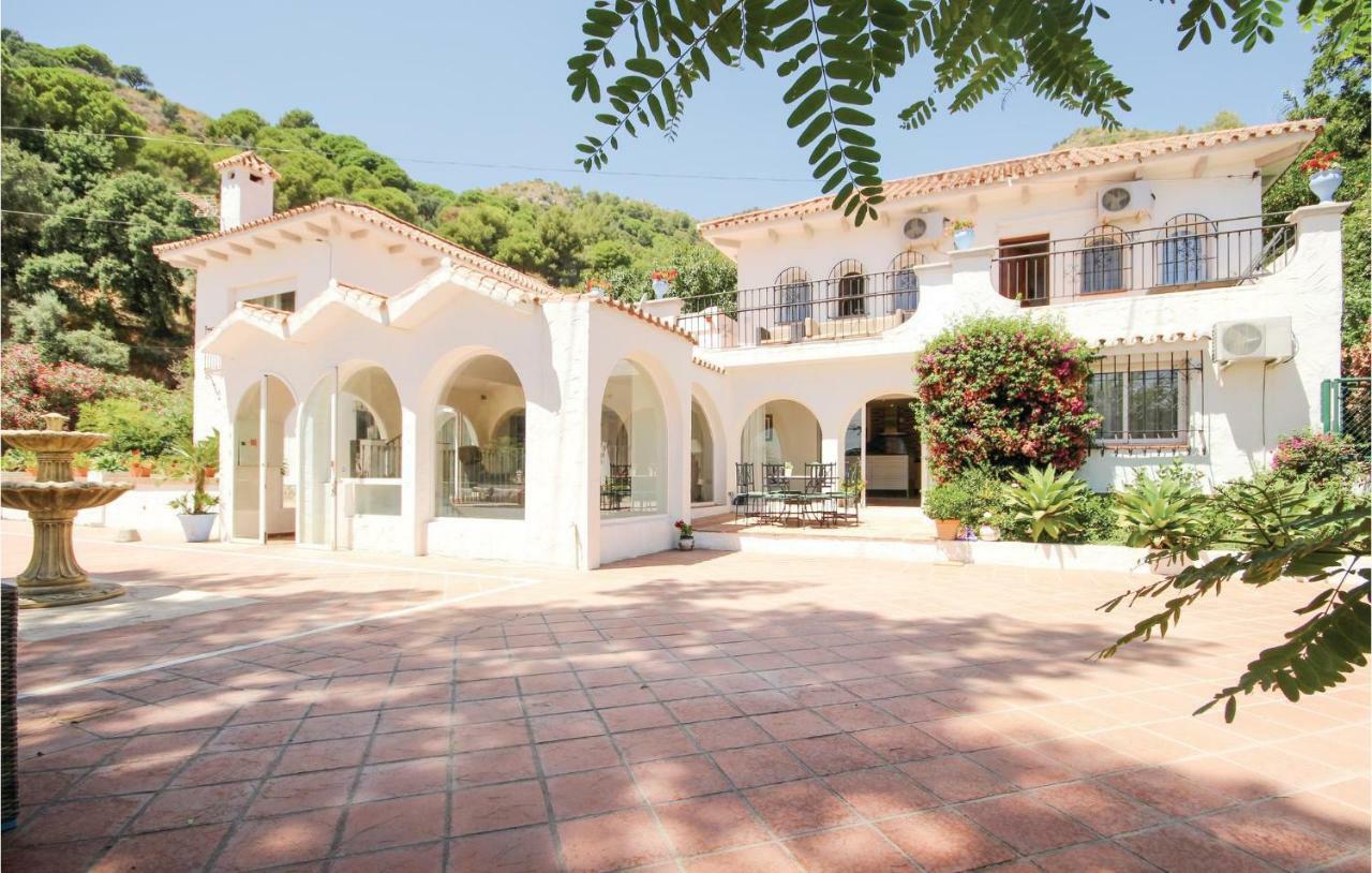 Nice Home In Ojen, Marbella With House Sea View エクステリア 写真